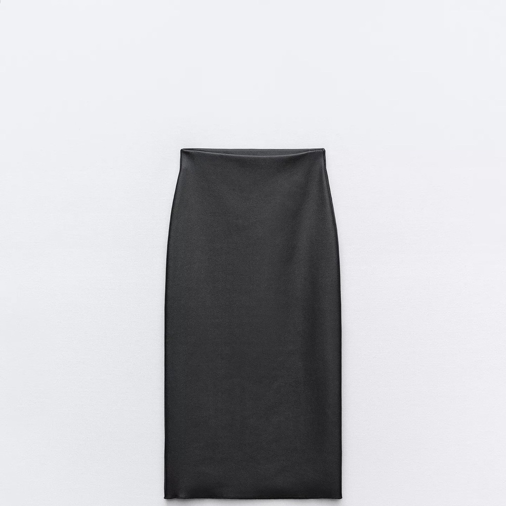 Zara Coated stretch skirt
